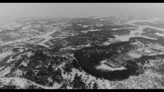 航拍冬季山区雪景视频