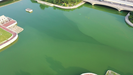 航拍郑州郑东新区城市水系河流纵横水网交错视频