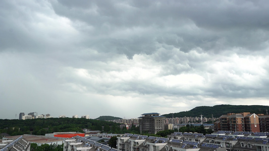 南京城市天空的乌云延时拍摄视频