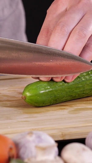 切黄瓜新鲜蔬菜12秒视频
