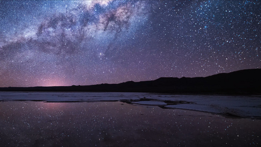 8K盐湖山脉星空银河延时视频