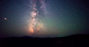 4K大山星空银河延时风景15秒视频