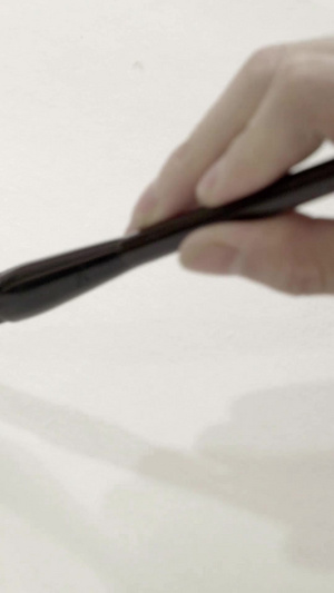 传统毛笔画 国画金鱼传统国画50秒视频