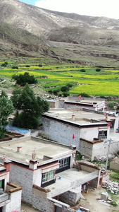 西藏藏式村庄航拍视频西藏风光视频