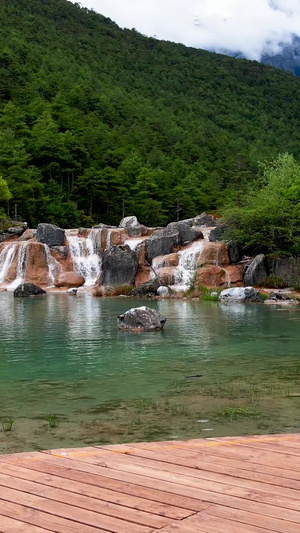 云龙雪山蓝月谷青山绿水41秒视频