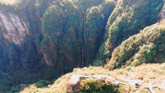 湖南湘西矮寨奇观德夯大峡谷问天台流沙瀑布视频