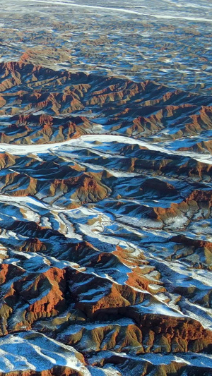 实拍春季雪后的甘肃张掖平山湖大峡谷特写甘肃旅游27秒视频