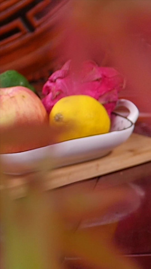 清洗水蜜桃洗水果17秒视频