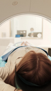 实拍CT检查人体进入设备医疗设备视频
