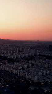 城市日落晚霞夕阳竖屏航拍视频