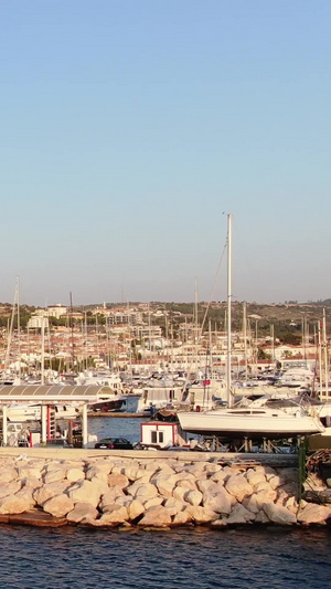 航拍土耳其著名爱琴海旅游城市阿尔恰特城市风光地中海66秒视频