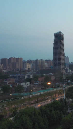 航拍建设中的武汉滨江CBD金融商务区武汉城市24秒视频