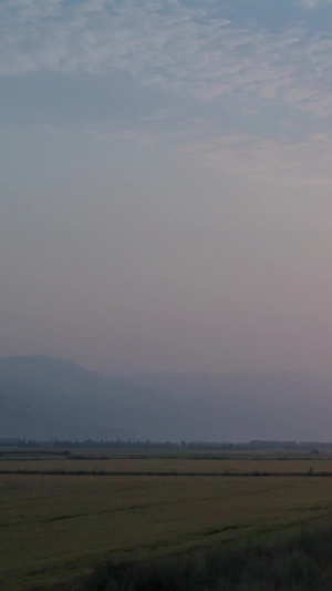 航拍新疆风光两条合集日出日落35秒视频