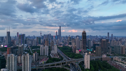 上海日出城市天际线航拍夏季朝霞视频
