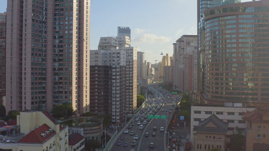 4K上海静安区延安高架路高架桥车流航拍视频