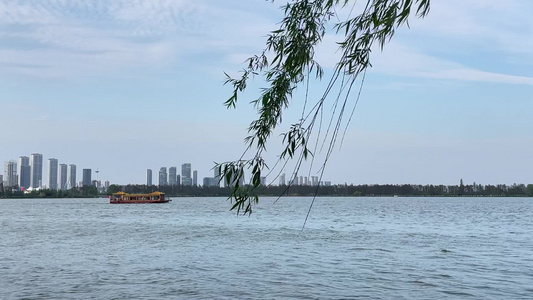 武汉东湖游船视频