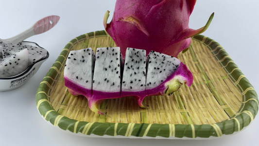  营养丰富的水果火龙果 4K实拍视频视频