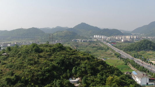 航拍大自然山川森林视频