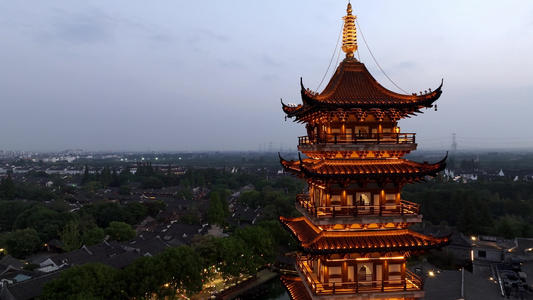 航拍乌镇夜景 白莲塔亮灯视频