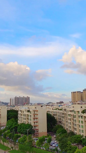 城市蓝天白云延时摄影天空空镜视频