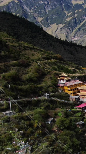 航拍川西藏传佛教寺庙观音寺全景视频高海拔47秒视频