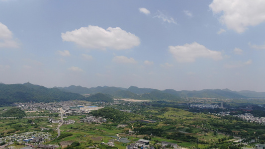 航拍大自然山川森林视频