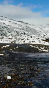 航拍川西高原山脉雪景视频自然风光视频