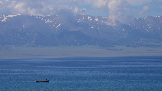 新疆5A级旅游景区赛里木湖自然风光4k素材视频