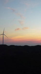 新能源风力发电机竖屏航拍视频