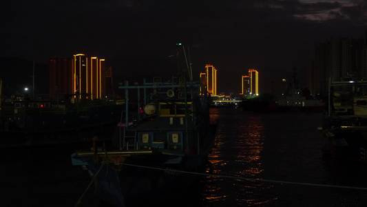 夜晚的海湾风光实拍视频