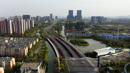 航拍苏州园区道路建设视频