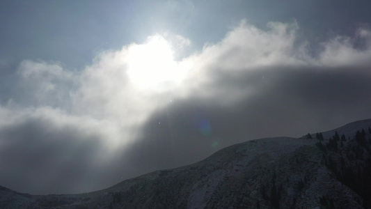 雪山[雪岭]视频