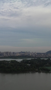 南京玄武湖日出航拍城市建筑群CBD4A景区视频