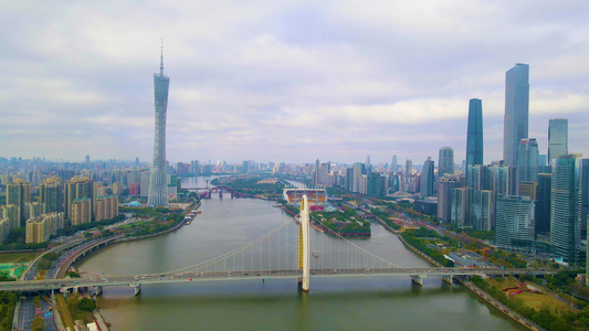 航怕广州地标建筑和猎德大桥视频