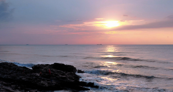 大海海浪波浪海水浪花海面波浪滔天海洋大海冲浪航拍大海航拍视频