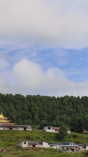 著名旅游景点郎木寺甘肃部分延时视频达仓郎木寺16秒视频