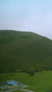 阿尔山山脉公路旅游景区视频