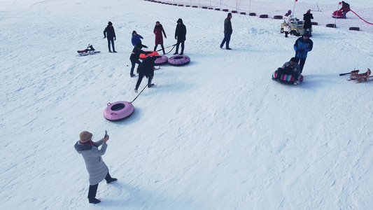 滑雪场视频