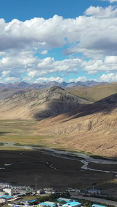 西藏自然风光及高原小镇航拍视频业拉山视频