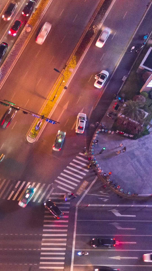 航拍城市十字路口街道延时摄影世界人口日10秒视频