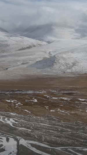 可可西里航拍雪山风光高海拔33秒视频