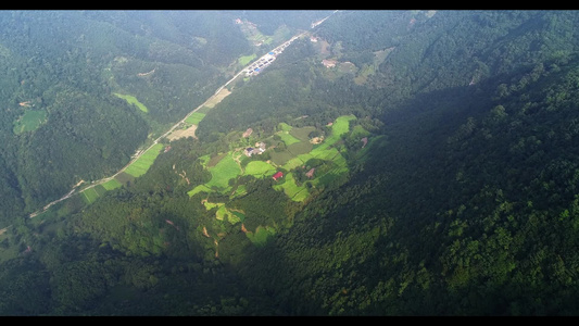 航拍大山自然风光视频