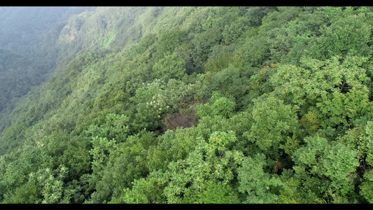 航拍大山自然风光视频