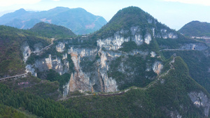 4K航拍重庆云阳龙缸天坑自然溶洞地貌风景喀斯特地貌55秒视频