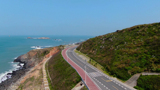 航拍福建海岛最美环岛公路视频视频