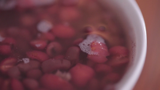 祛湿去湿气薏米红豆汤 视频
