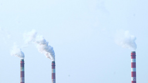 4K工业能源环保烟囱排放废气视频素材44秒视频