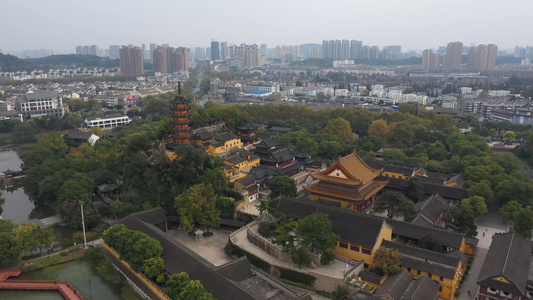 4K江苏镇江三山国家级5A景区金山寺航拍远景视频