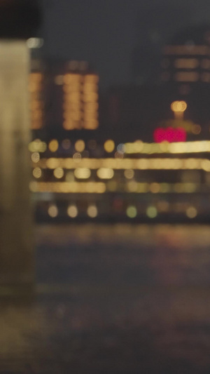 城市旅游交通长江上航行的客运游轮欣赏江景夜景素材城市素材56秒视频