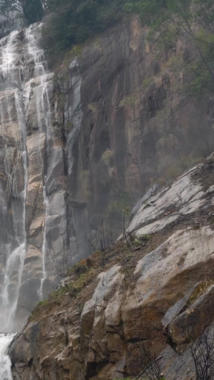 5A风景区天台山山谷瀑布合集含声音台州天台山65秒视频